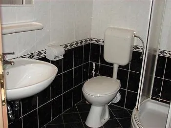 Sonja Apartman Zára