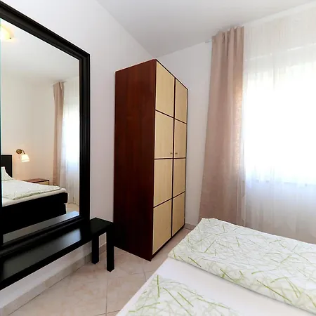 Sonja Apartment